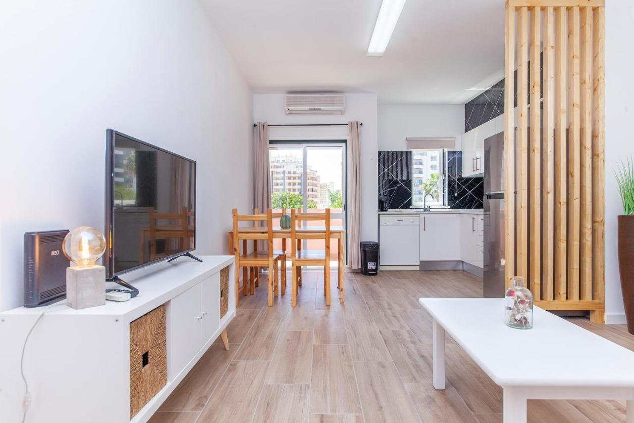 A50 - Castelos Apartment In Portimão Exteriör bild